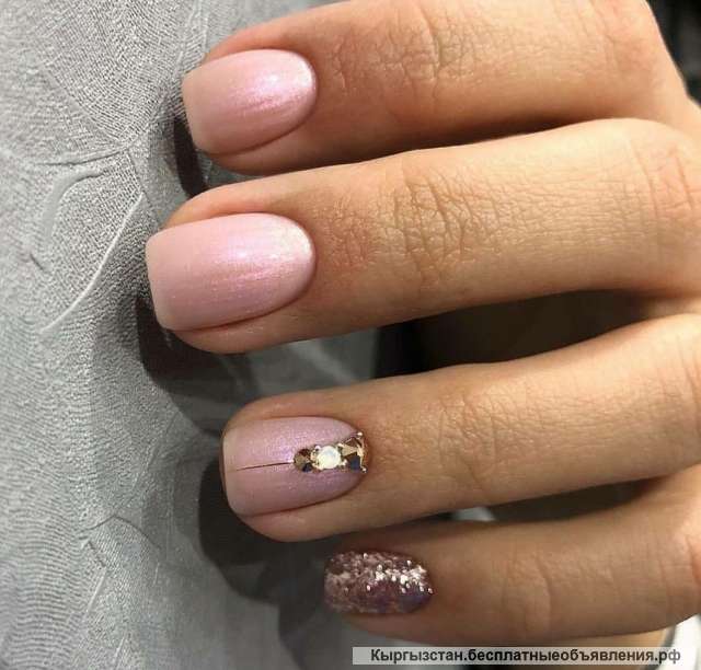 Сер Маникюр Фото